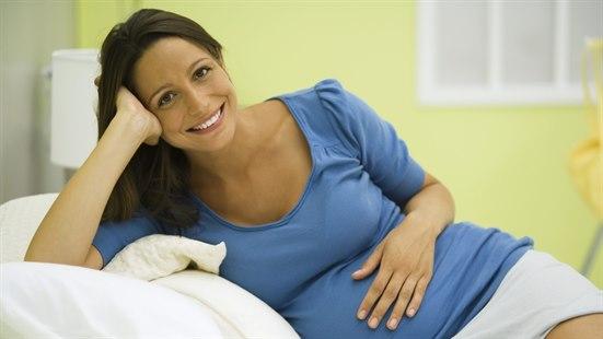 gravid lykkelig