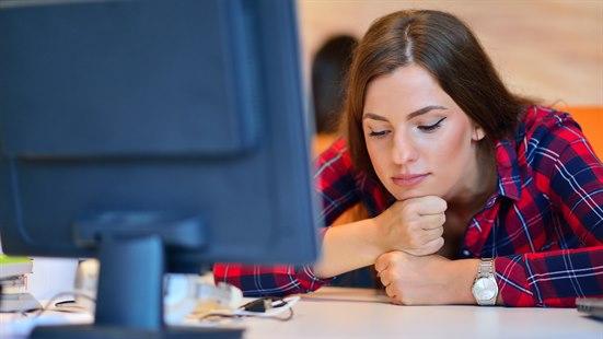 Er du ofte trøtt på jobben? - NHI.no